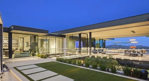 custom home view